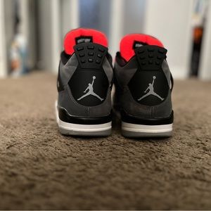 Jordan 4’ infrared size 10.5